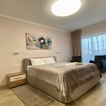This Is Us Apartments Oradea Exteriör bild